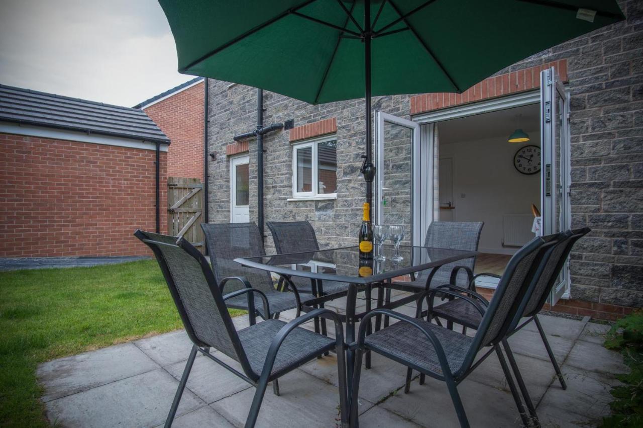 Maes Yr Odyn - 3 Bedroom Holiday Home - ナーバース エクステリア 写真
