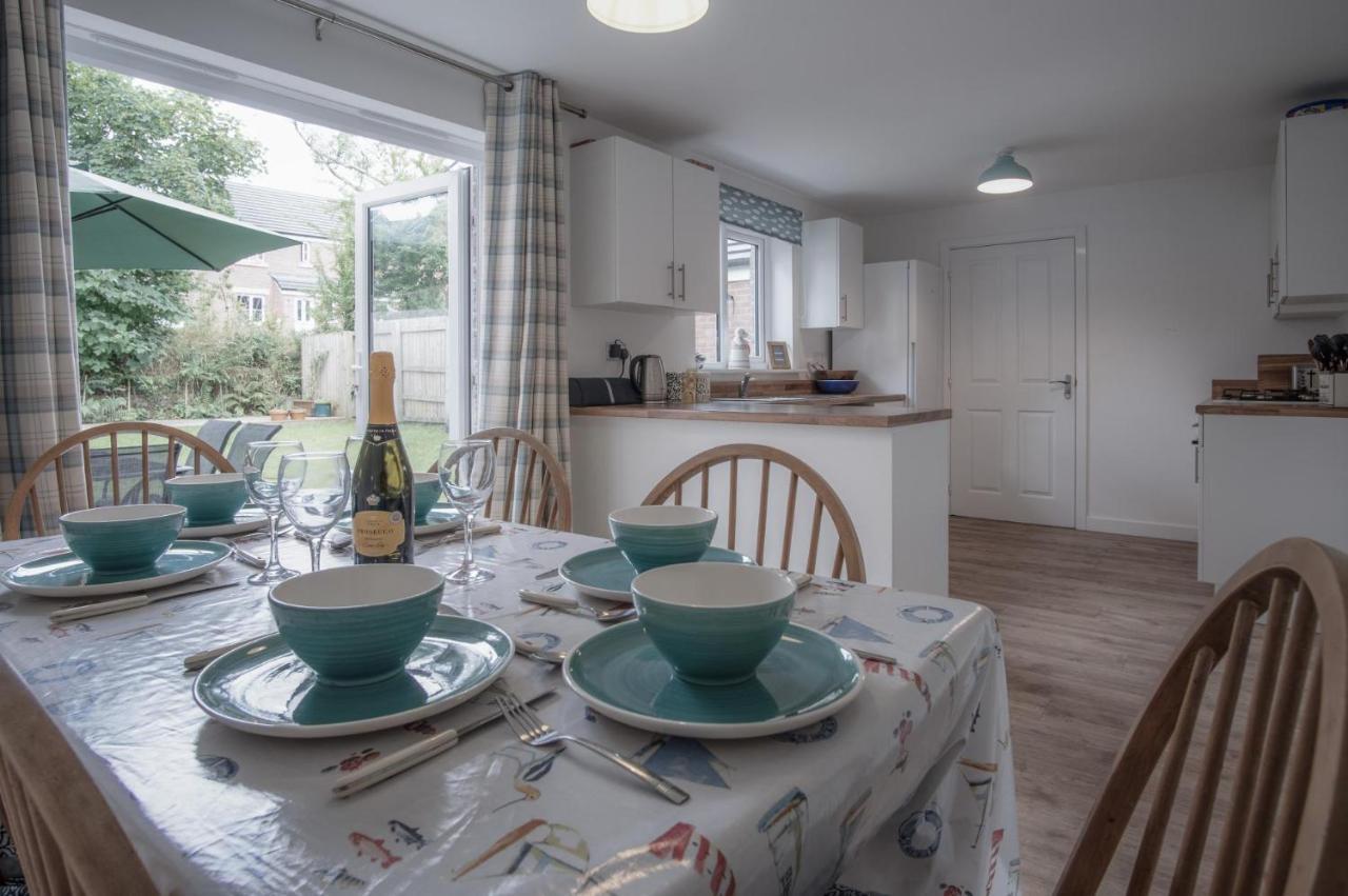 Maes Yr Odyn - 3 Bedroom Holiday Home - ナーバース エクステリア 写真